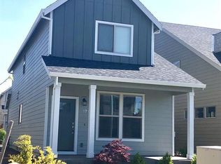 1711 Merganser St, Silverton, OR 97381