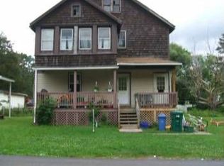 40 Slusser Ave, New Hartford, NY 13413