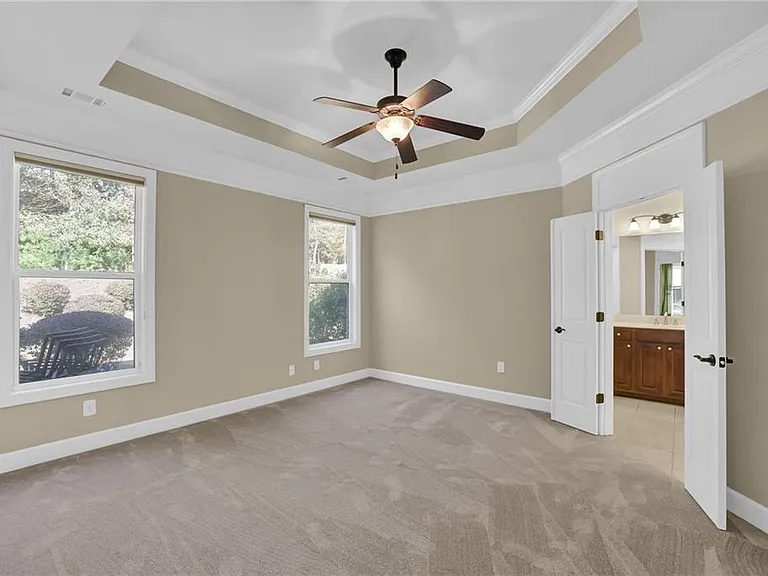 3708 Majestic Oak Dr — Photo 12