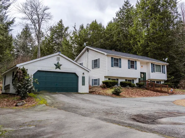 275 Lily Road, Dedham, ME 04429