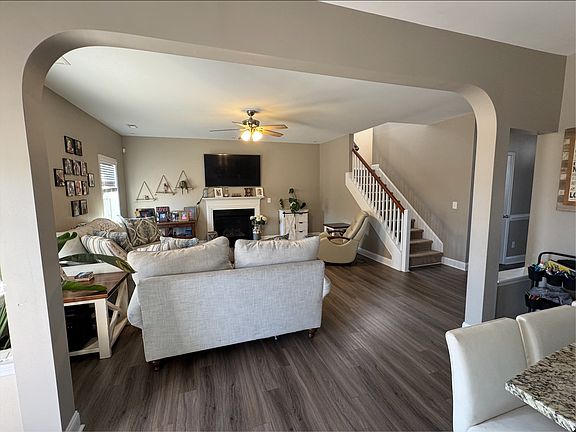 5th image of 1400 Eastbourne Dr