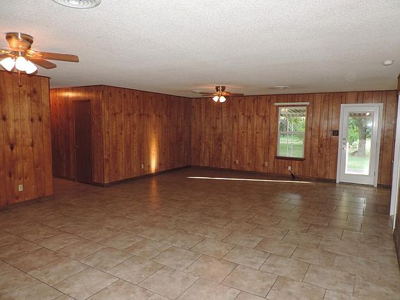 4th image of 514 E Avenue P