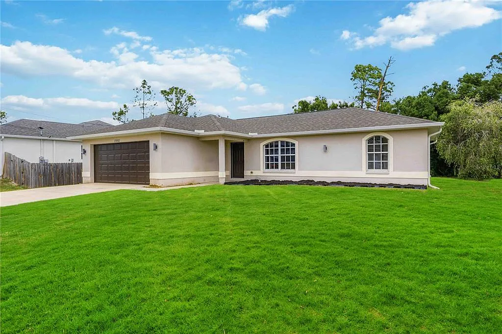 3 bed, 2.0 bath, 1413 sqft, $1,750 — Photo 1