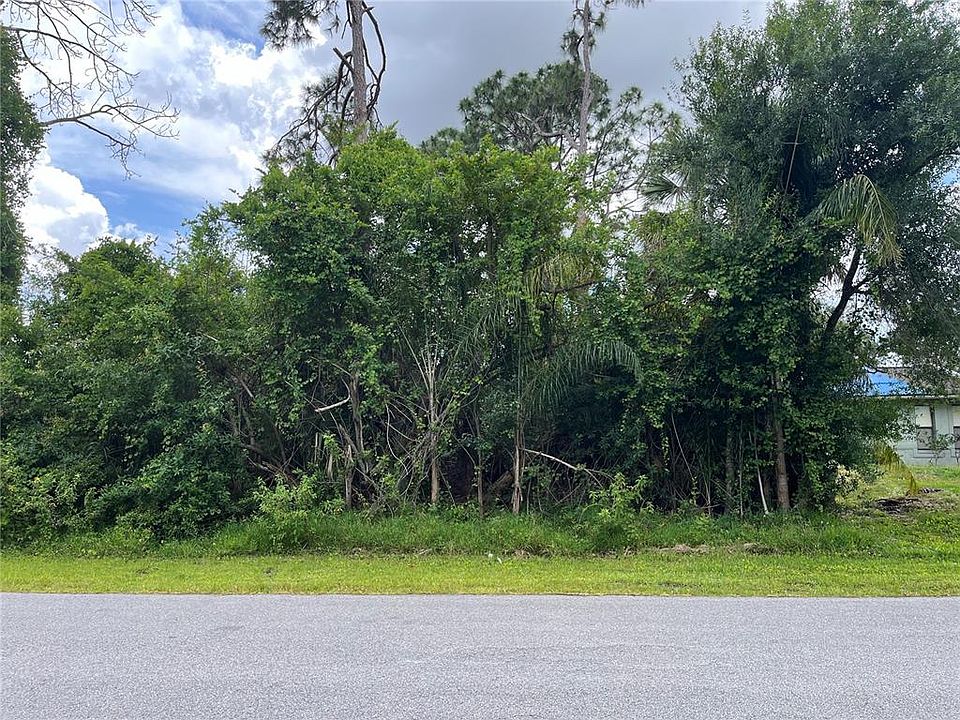 1st image of 8 Acline Ave