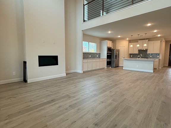 2nd image of 123 Sunshine Dr