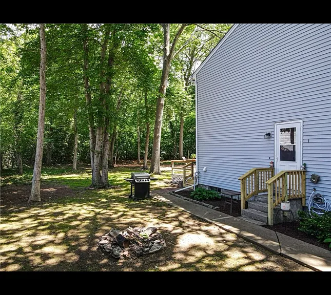 1 Lyndale Ave — Photo 7