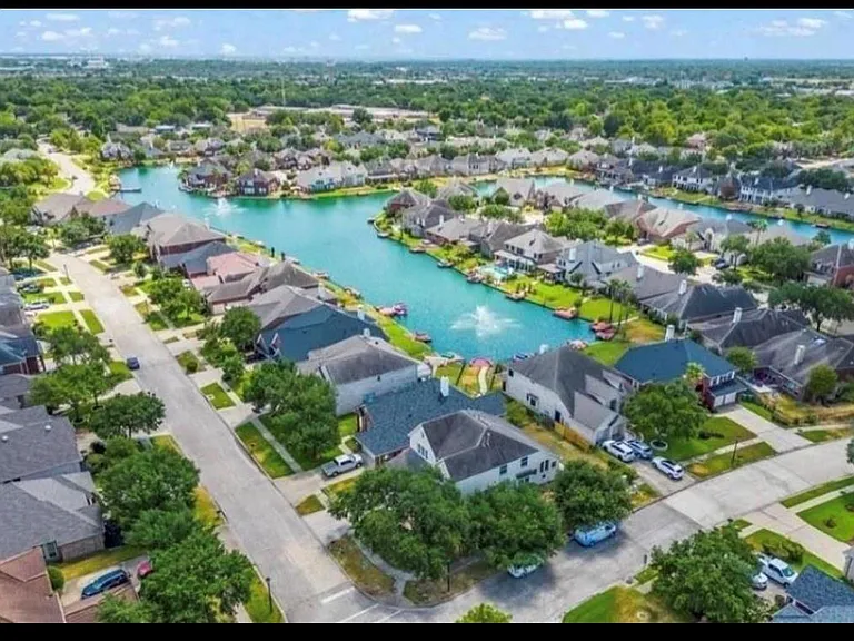 11902 Miramar Shores Dr — Photo 9