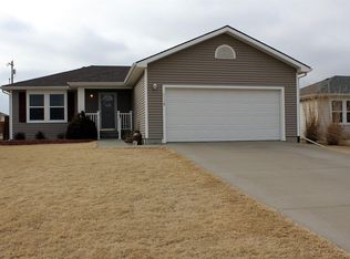 2008 Walnut St, Ellis, KS 67637