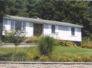 63 Sunset Dr, Binghamton, NY 13905