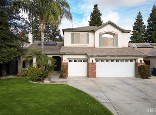 8612 Spanish Bay Dr, Bakersfield, CA 93312