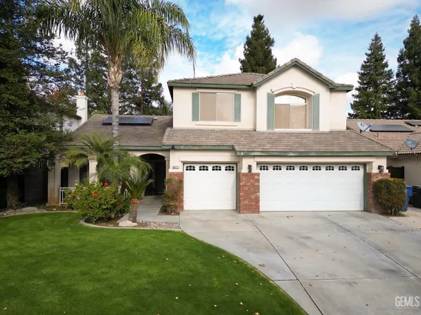 8612 Spanish Bay Dr, Bakersfield, CA 93312