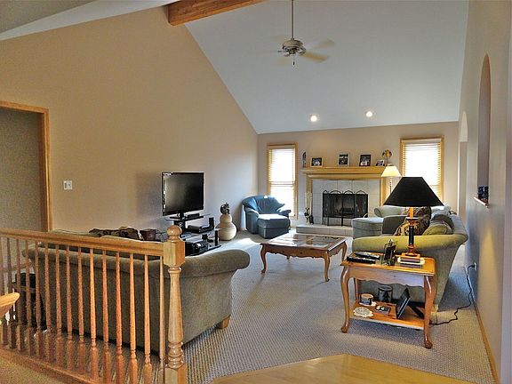 2nd image of 538 Danbury Dr