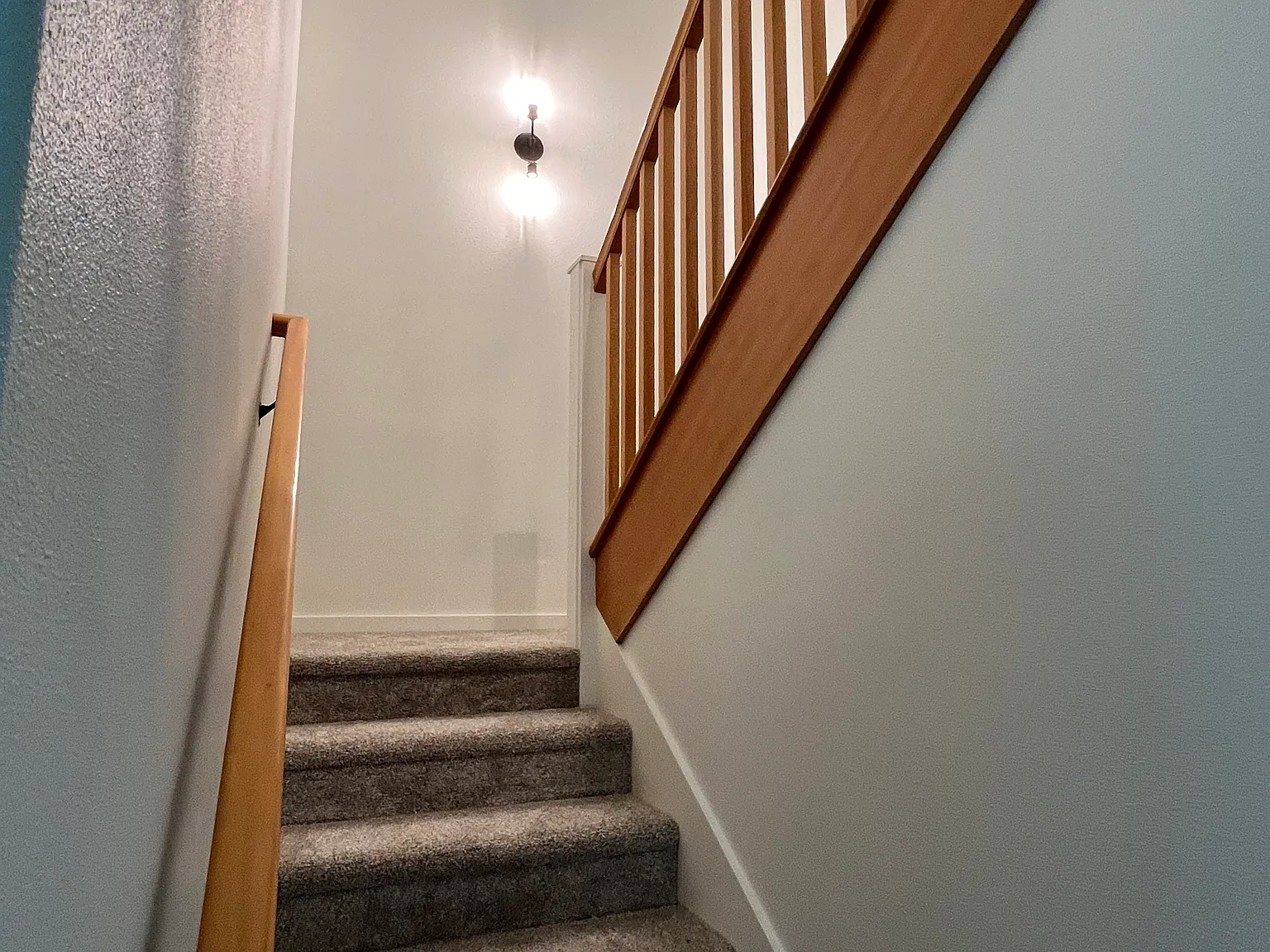 2 bed, 755 sqft, $1,875 — Photo 4