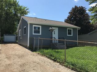 1607 Dearborn Ave, Aurora, IL 60505