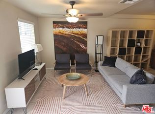 541 S Calle Amigos, Palm Springs, CA 92264