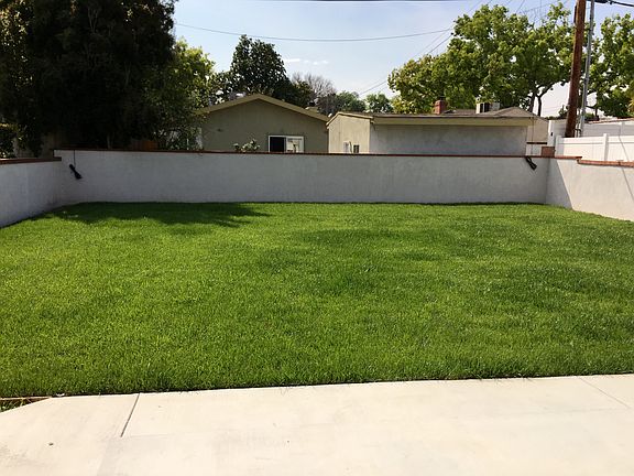 2nd image of 421 N Mariposa St