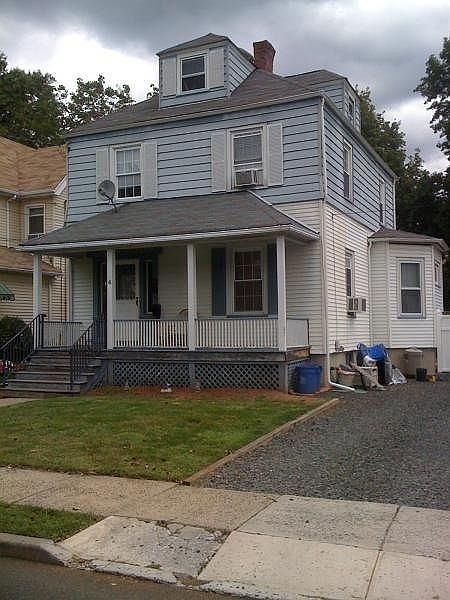 2nd image of 4 Allen Pl
