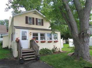 17 Moulds Ave, Rensselaer, NY 12144