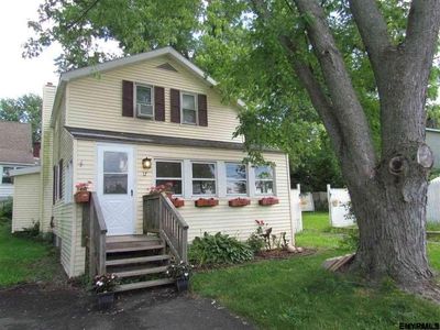 17 Moulds Ave, Rensselaer, NY, 12144