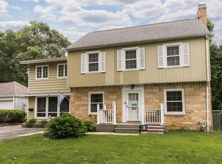 319 27th Street Dr SE, Cedar Rapids, IA 52403