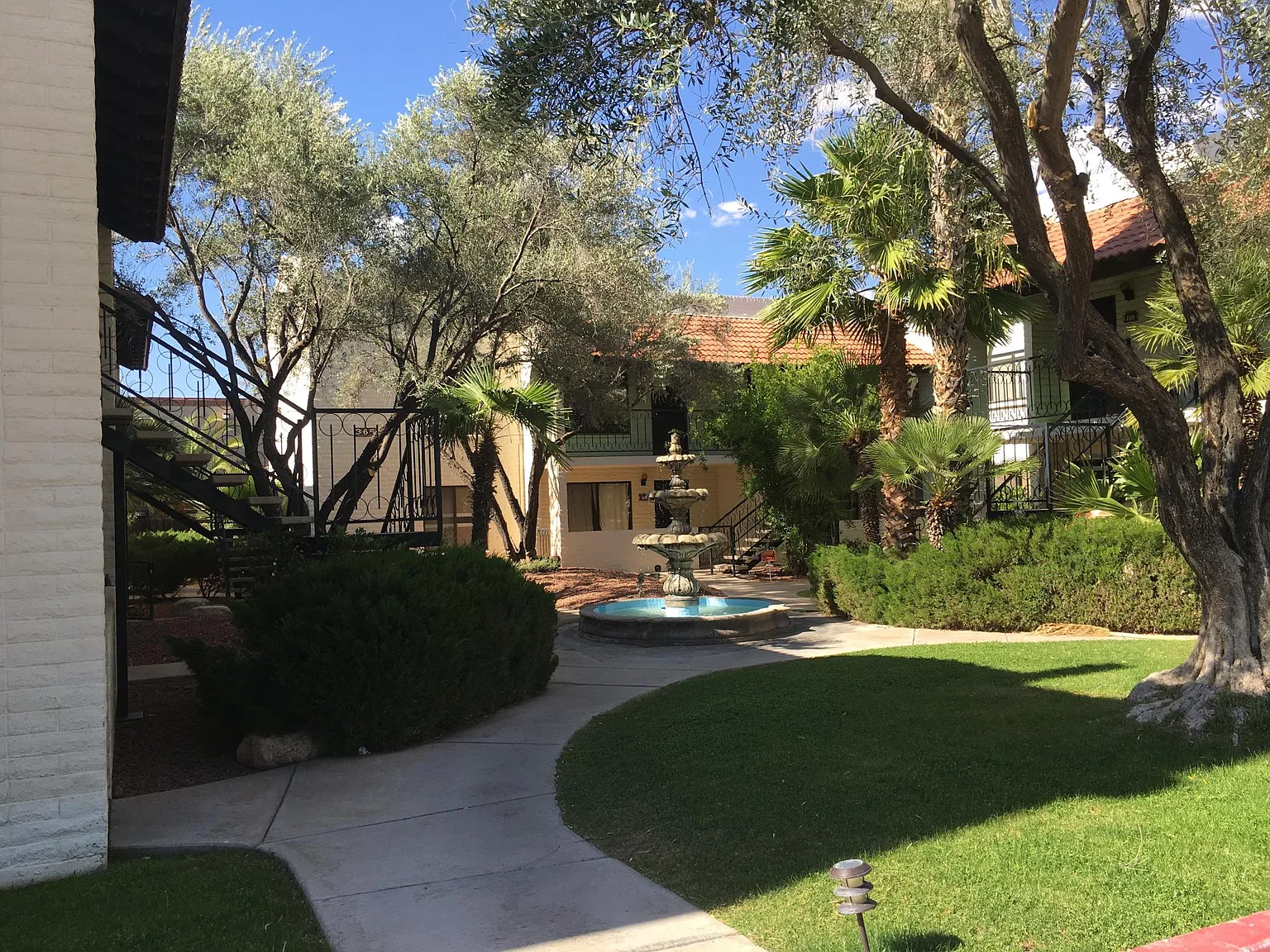 1 bed, 600 sqft, $925 — Photo 1