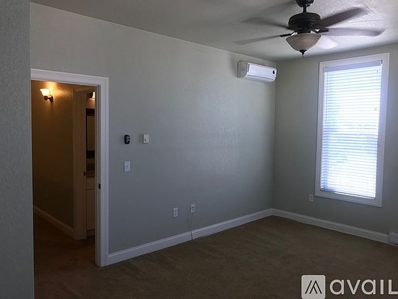 4th image of 1312 Wisconsin Ave #202