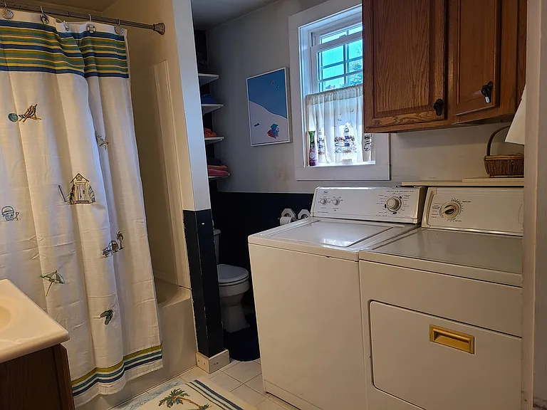 6 Academy St #2 — Photo 3