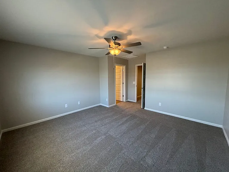 733 E Commonwealth Ave #7 — Photo 13
