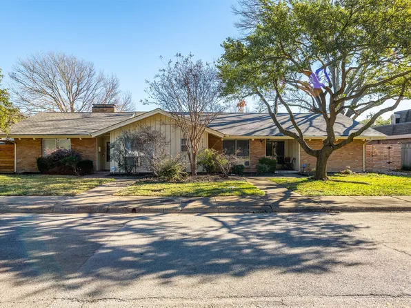 9816 Crest Meadow Dr, Dallas, TX 75230