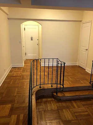 Rented by Real Estate Investors Group LLC | media 10