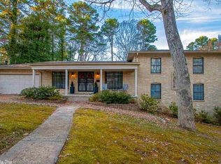 4 Berwyn Dr, Little Rock, AR 72227