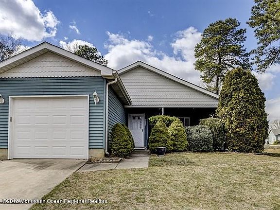 2nd image of 1948 Quimby Ct