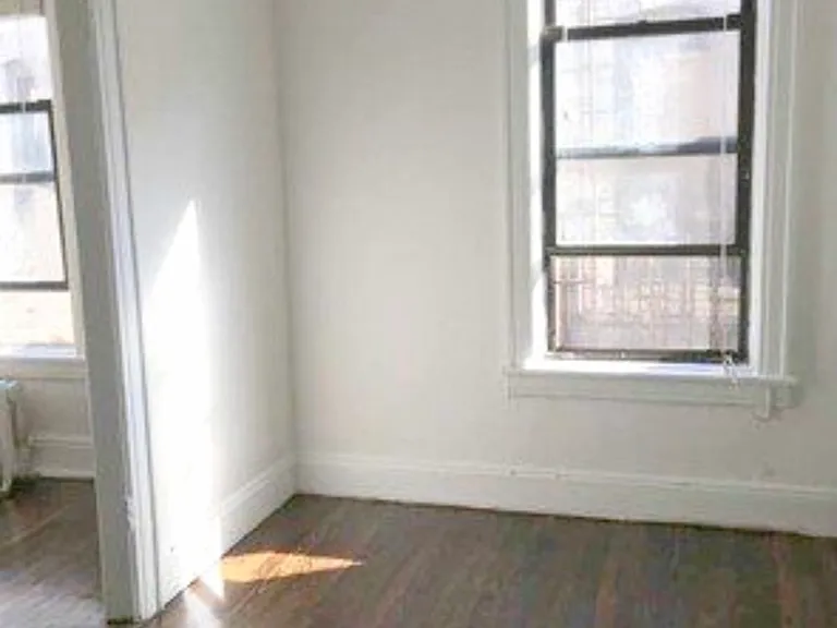 31-31 34th St #3B — Photo 6