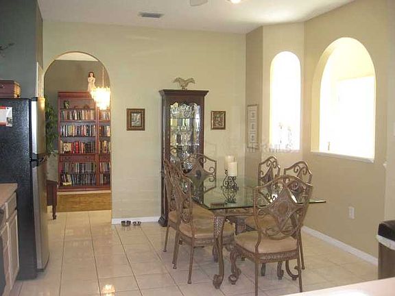4th image of 1732 Lago Vista Blvd