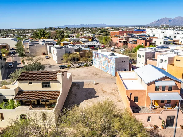 892 W Cushing St, Tucson, AZ 85745