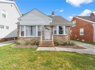 8300 Southington Dr, Parma, OH 44129