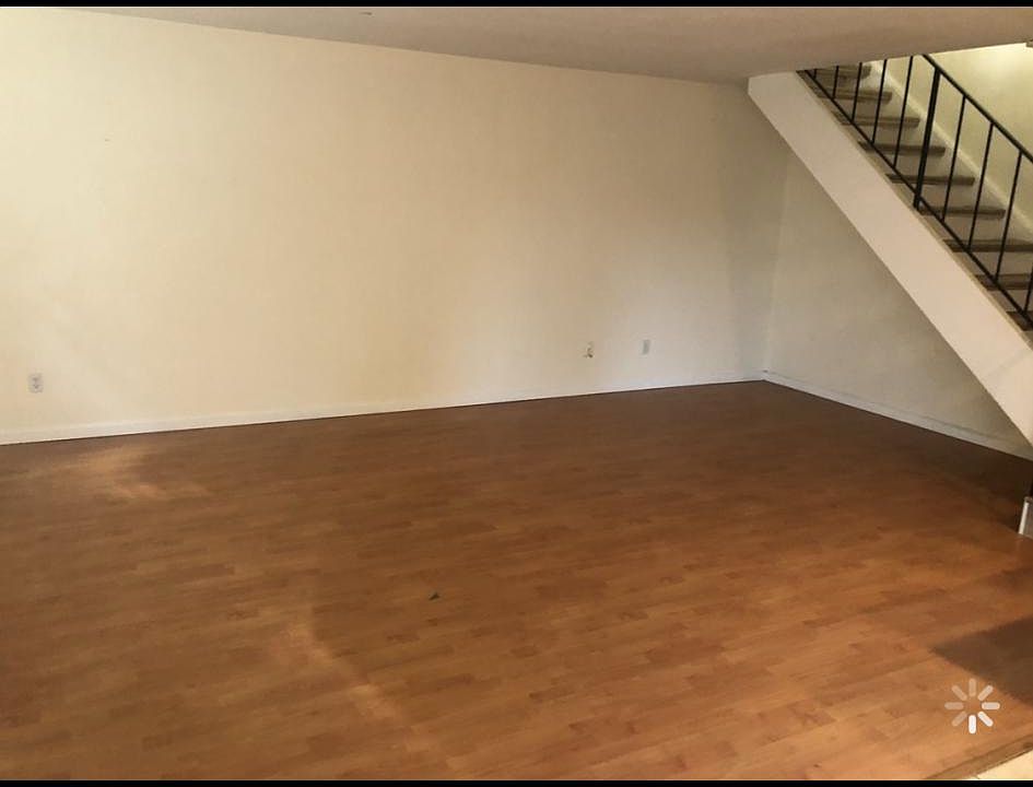 1st image of 6842 Parkside Ave