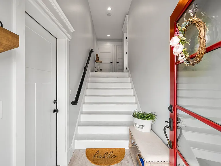 3 Louise St — Photo 27
