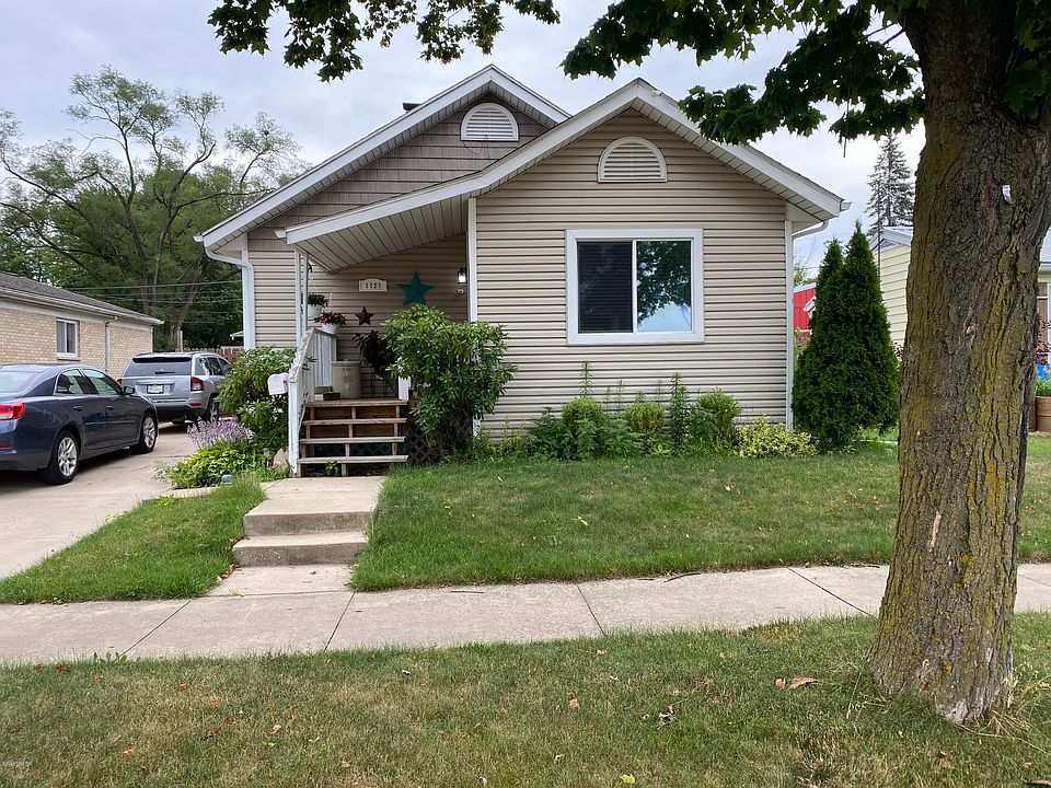 1st image of 1121 N 13th St