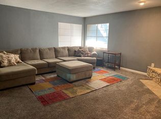 107 E Ellis St, Llano, TX 78643
