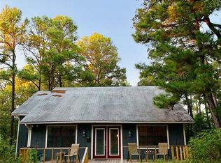 1119 Moccasin Trl, La Grange, TX 78945