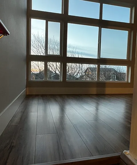 58 SW Brook St #B — Photo 8