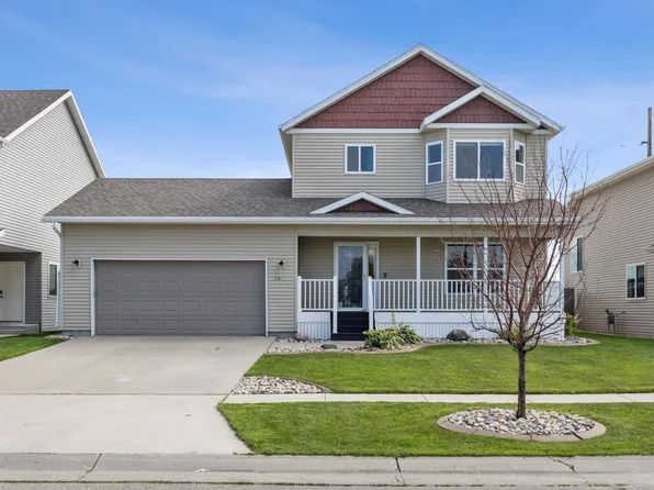501 Foxtail Dr, West Fargo, ND 58078