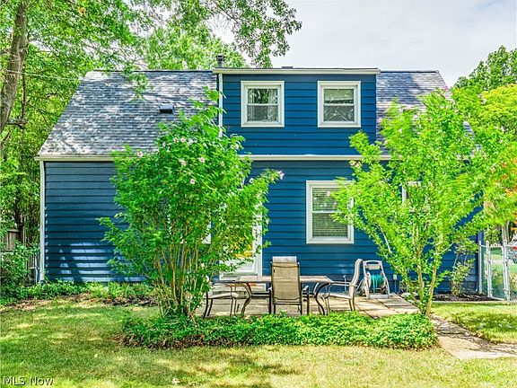 3rd image of 3021 9th St