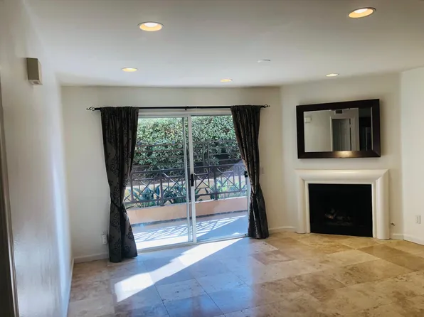 3215 Costa Alta Dr Unit 84, Carlsbad, CA 92009