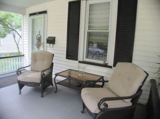 341 W 2nd St, Moorestown, NJ 08057