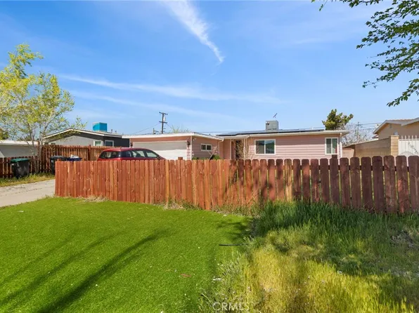 1321 W Ivesbrook St, Lancaster, CA 93534