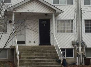 28C South Ave #C, Staten Island, NY 10303