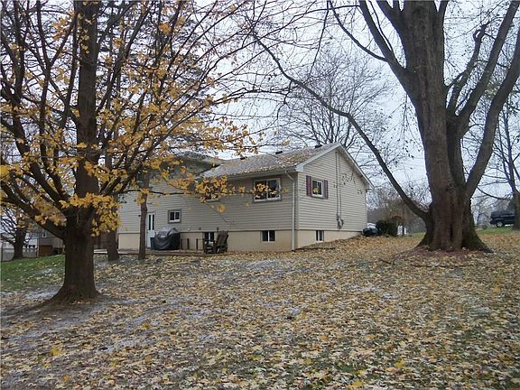3rd image of 13036 Park Lane Dr