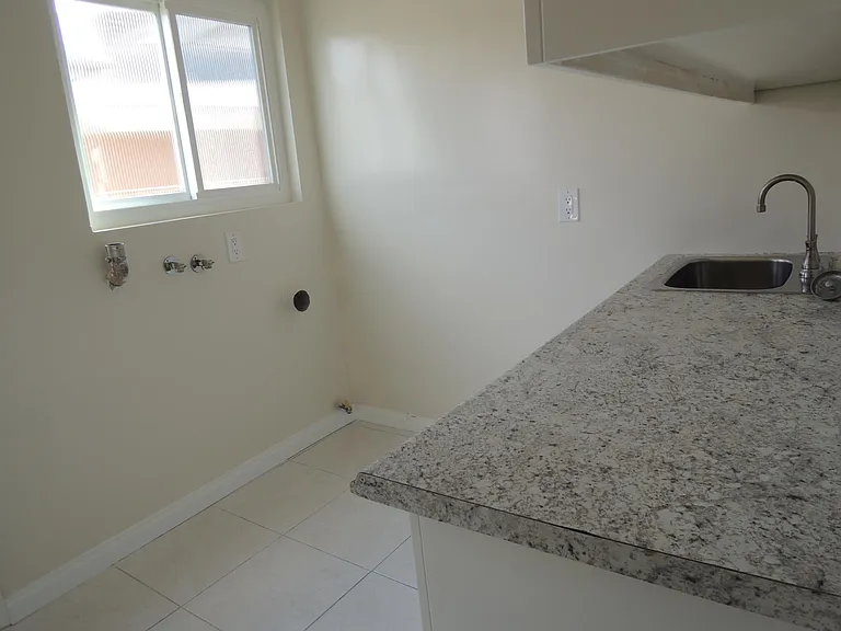 4527 Vista Largo — Photo 16